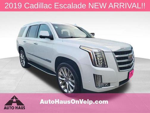 2019 Cadillac Escalade Luxury