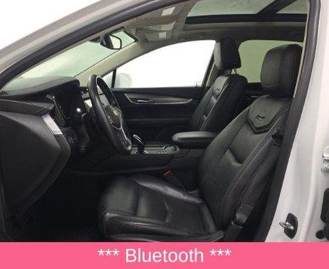 Crystal White Tricoat 2019 Cadillac XT5 Luxury