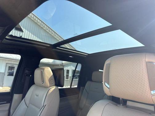 2021 Cadillac Escalade ESV Premium Luxury