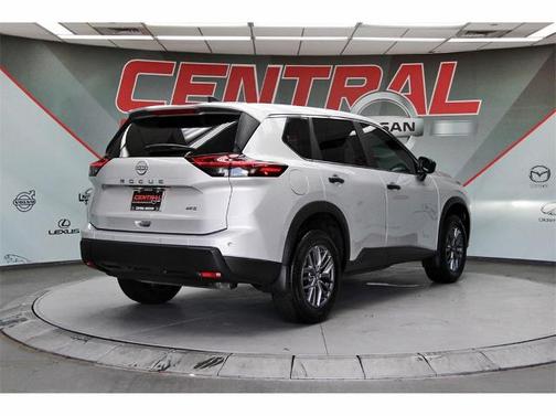 2024 Nissan Rogue S