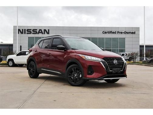 2023 Nissan Kicks SR