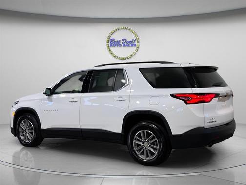 2022 Chevrolet Traverse LT Cloth