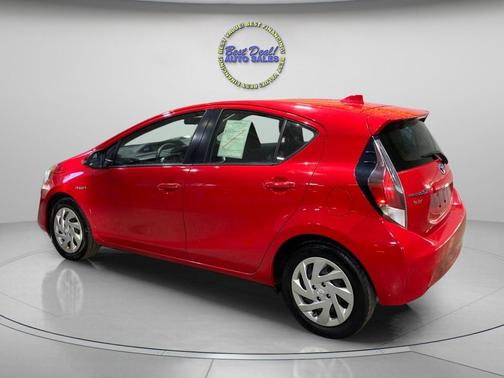 2015 Toyota Prius c Four