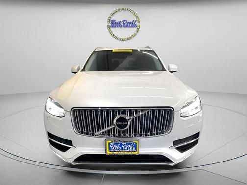 2019 Volvo XC90 T6 Inscription