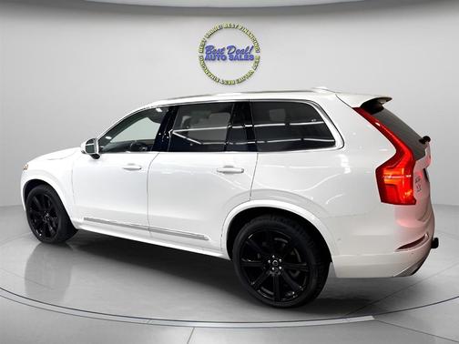 2019 Volvo XC90 T6 Inscription