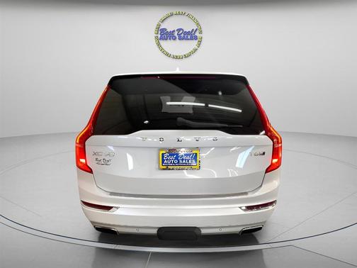 2019 Volvo XC90 T6 Inscription