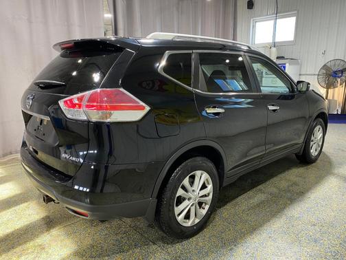 2015 Nissan Rogue SV