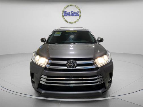 2019 Toyota Highlander Limited Platinum