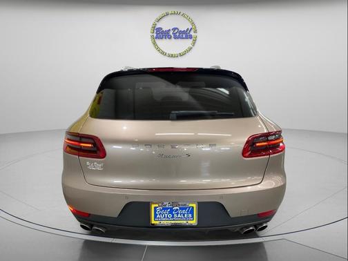 2018 Porsche Macan S