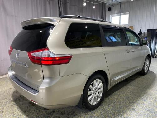 2015 Toyota Sienna Limited