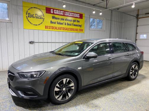 2019 Buick Regal TourX Essence
