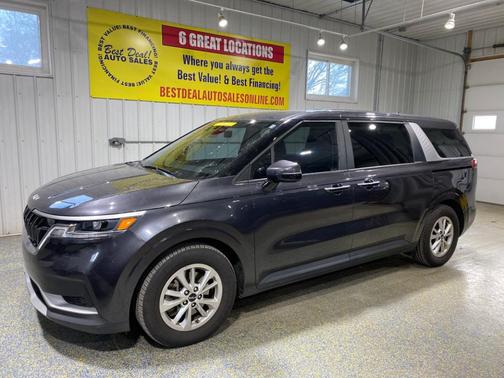 2023 Kia Carnival LX