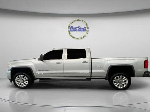 2015 GMC Sierra 2500 Denali