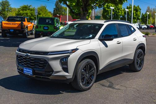 White Sands 2026 Chevrolet Trax FWD ACTIV