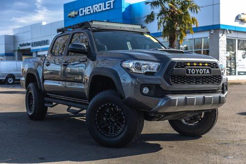 2016 Toyota Tacoma SR5
