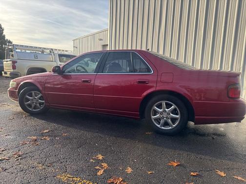 2003 Cadillac Seville Base