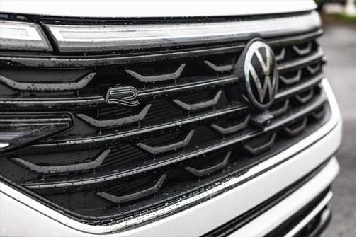 2024 Volkswagen Atlas 2.0T SEL Premium R-Line 4MOTION