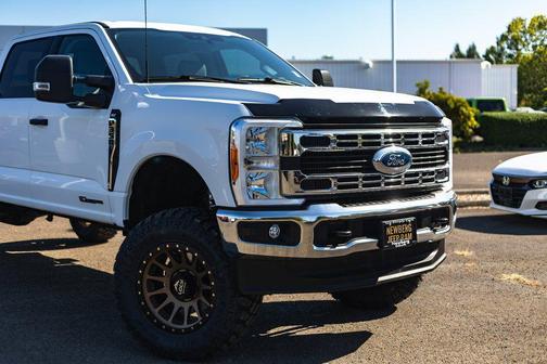2023 Ford F-350 XLT