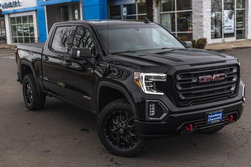 2021 GMC Sierra 1500 AT4
