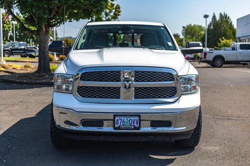 Bright White Clearcoat 2023 RAM 1500 Classic SLT