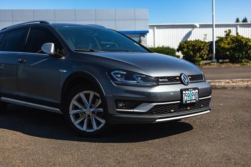 2017 Volkswagen Golf Alltrack TSI SEL