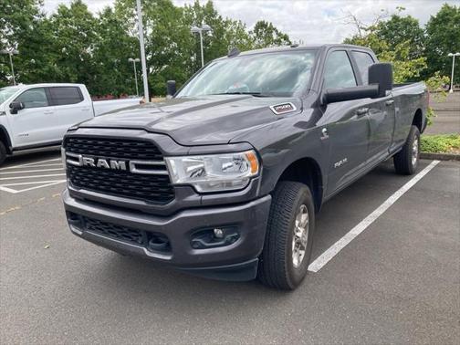 2022 RAM 2500 Big Horn Crew Cab 4x4 8' Box
