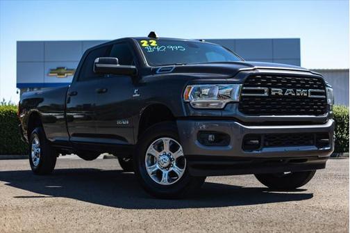2022 RAM 2500 Big Horn Crew Cab 4x4 8' Box