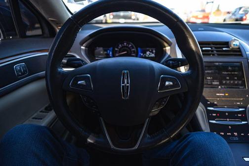 2014 Lincoln MKZ Hybrid Base