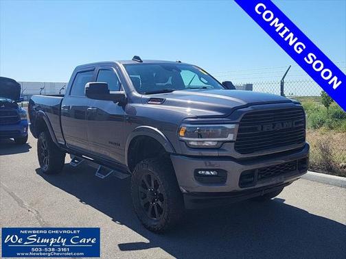 2020 RAM 2500 Laramie Crew Cab 4X4 6'4' Box