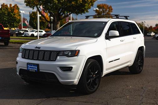 2017 Jeep Grand Cherokee Altitude