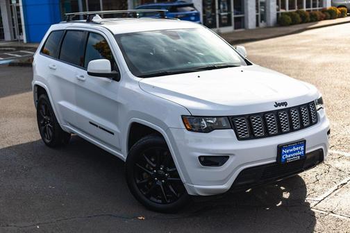 2017 Jeep Grand Cherokee Altitude