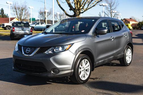 2018 Nissan Rogue Sport S