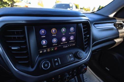 2023 GMC Acadia AWD AT4
