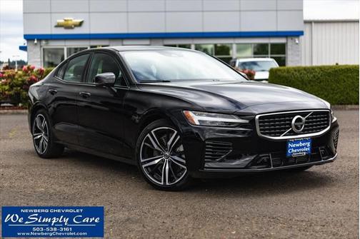 2020 Volvo S60 Hybrid T8 R-Design
