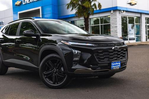 Mosaic Black Metallic 2026 Chevrolet Trax FWD ACTIV