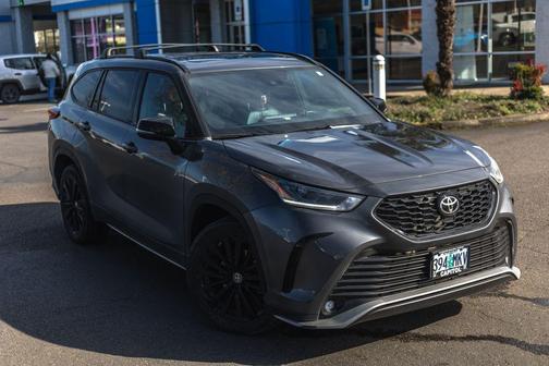 2023 Toyota Highlander XSE