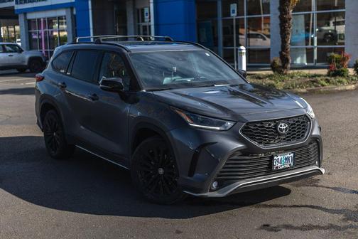 2023 Toyota Highlander XSE