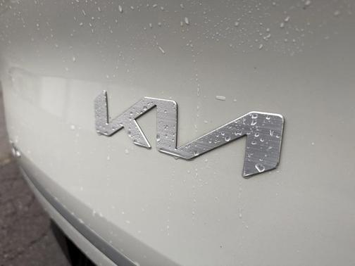 2024 Kia EV6 Light Long Range