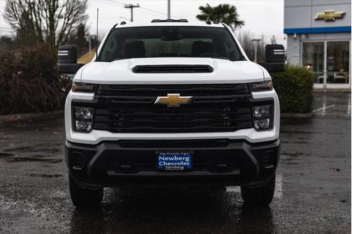 2025 Chevrolet Silverado 3500 WT