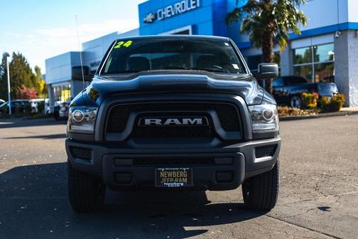 2024 RAM 1500 Classic Warlock Crew Cab 4x4 5'7' Box