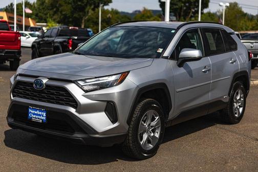 2023 Toyota RAV4 Hybrid LE