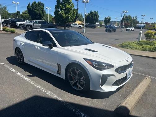 2019 Kia Stinger GT2