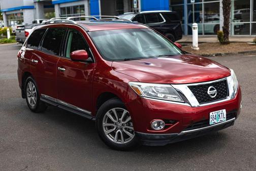 Cayenne Red 2015 Nissan Pathfinder SL