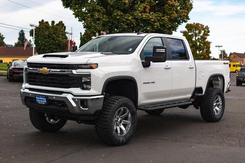 2025 Chevrolet Silverado 3500 LT