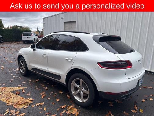 2017 Porsche Macan Base