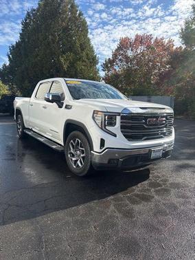 2022 GMC Sierra 1500 SLT