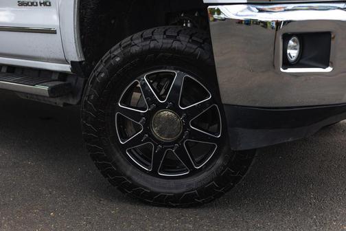 Summit White 2019 Chevrolet Silverado 3500 LTZ