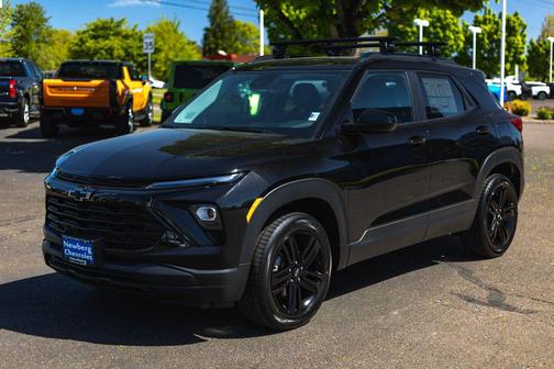 Mosaic Black Metallic 2026 Chevrolet Trailblazer LT