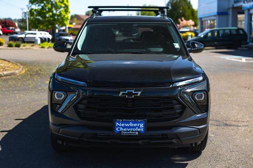 Mosaic Black Metallic 2026 Chevrolet Trailblazer LT
