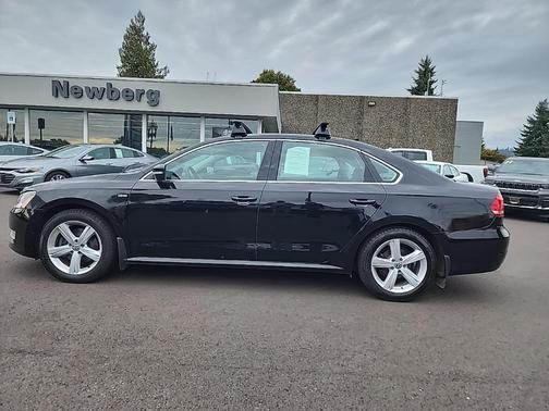 2015 Volkswagen Passat 1.8T Limited Edition